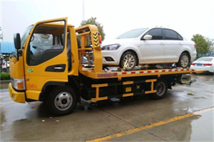 芝罘附近拖车救援24小时服务热线